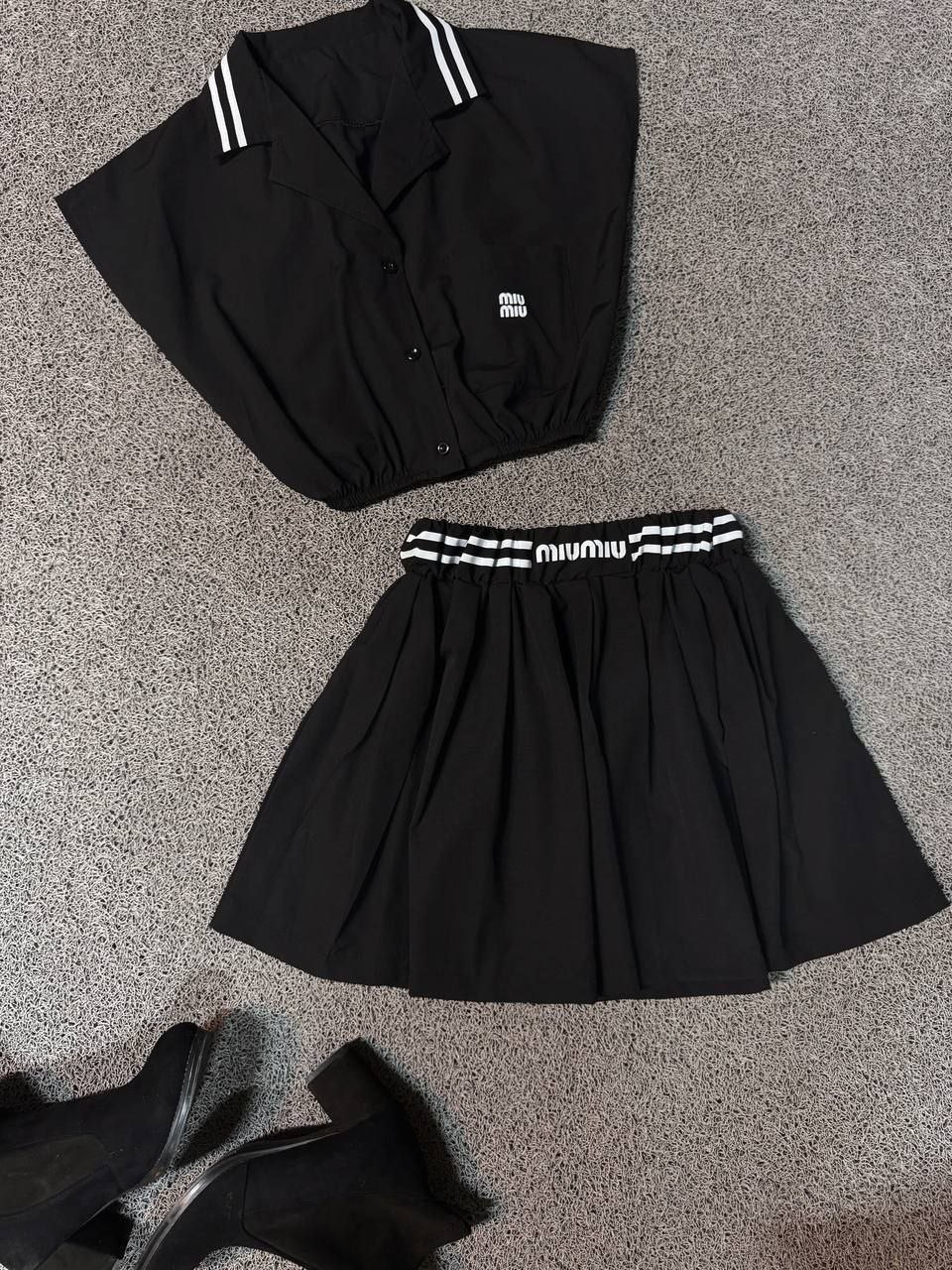 ست کراپ دامن پلیسه مشکی