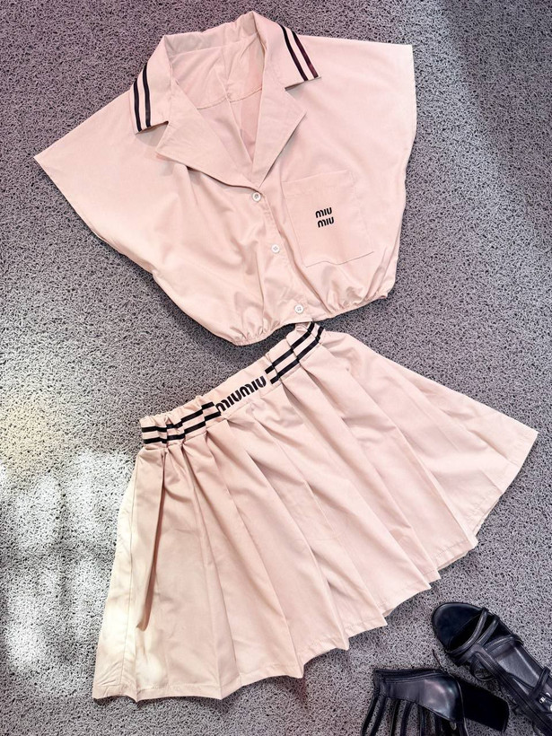 ست کراپ دامن پلیسه پاستلی