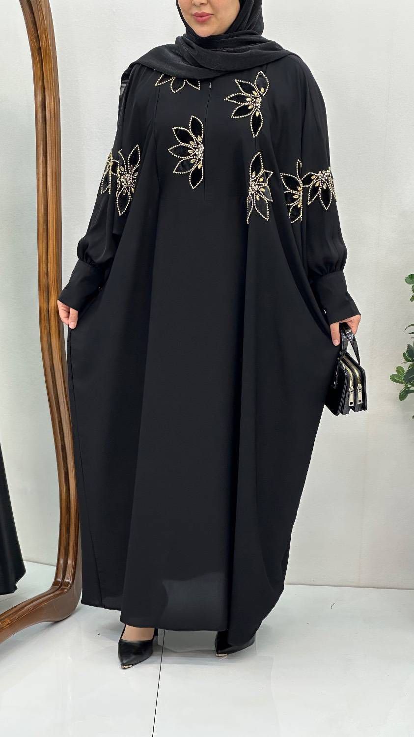 عبای مجلسی مزونی یاسمن.فری سایز۳۸تا۵۲ طبق توضیحات