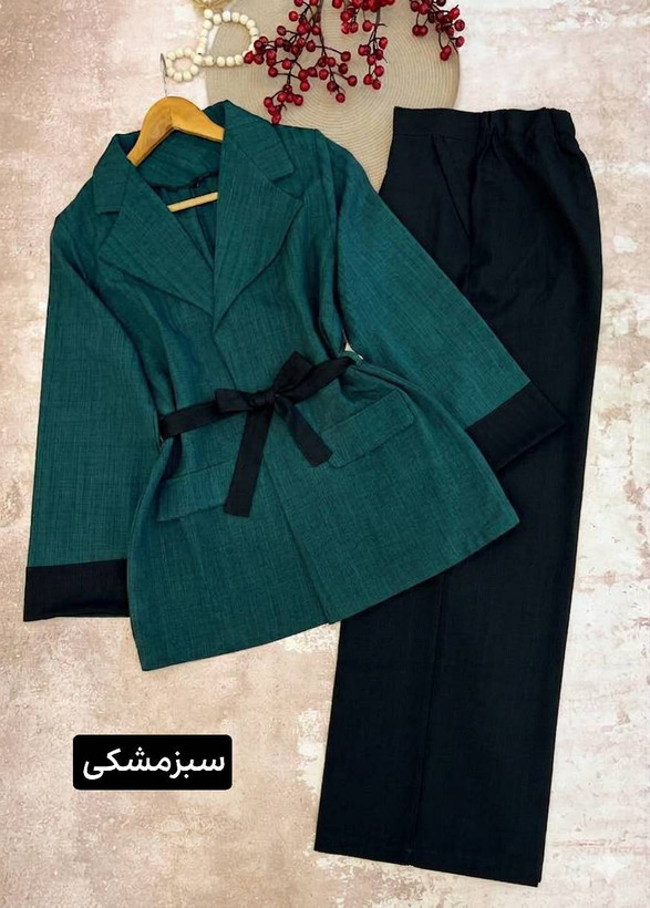 ست کت و شلوار خنک موژان.سایزبندی از۳۸تا۵۰ طبق توضیحات. در رنگبندی جذاب.برای تعیین رنگ و سایز مورد نظر پیام دهید.