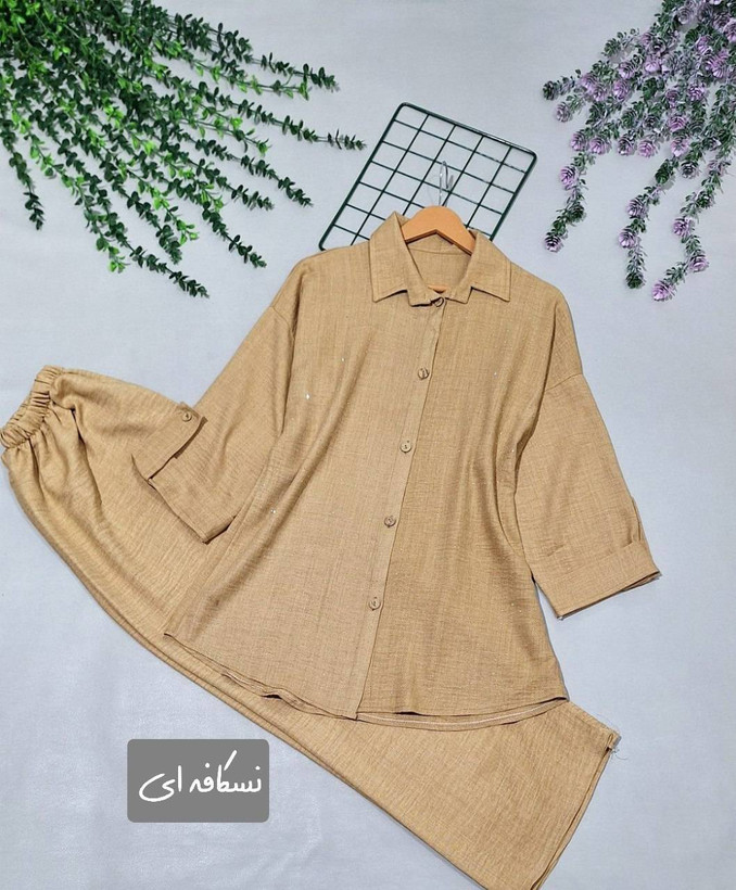 ست شومیز شلوار نگینی .فری سایز ۳۸تا۴۶طبق توضیحات. در ۴ رنگ.برای تعیین رنگ پیام دهید.