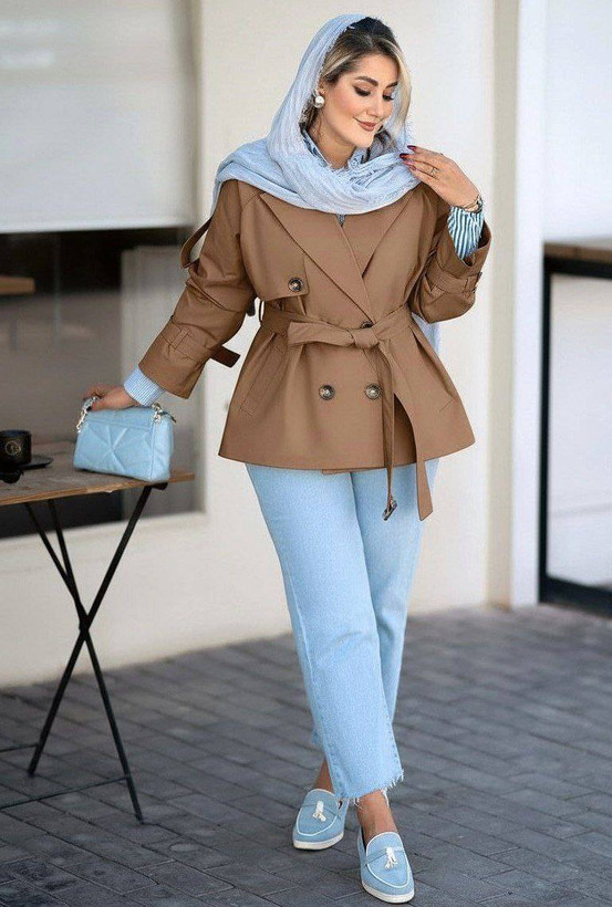 مانتو بارانی سحر.فری سایز ۴۴ تا ۴۸ طبق توضیحات.رنگ نسکافه ای